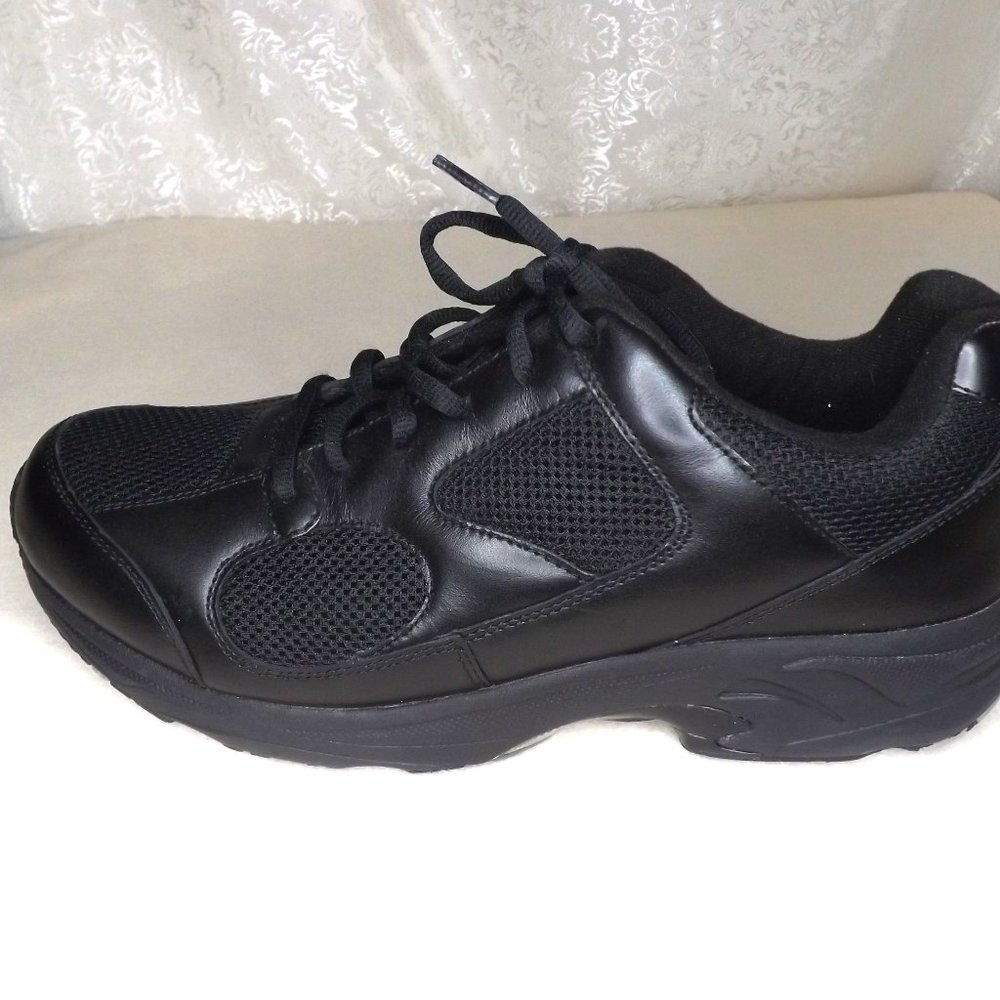 Drew Sneakers- Men's 11W - Picture 3 of 11